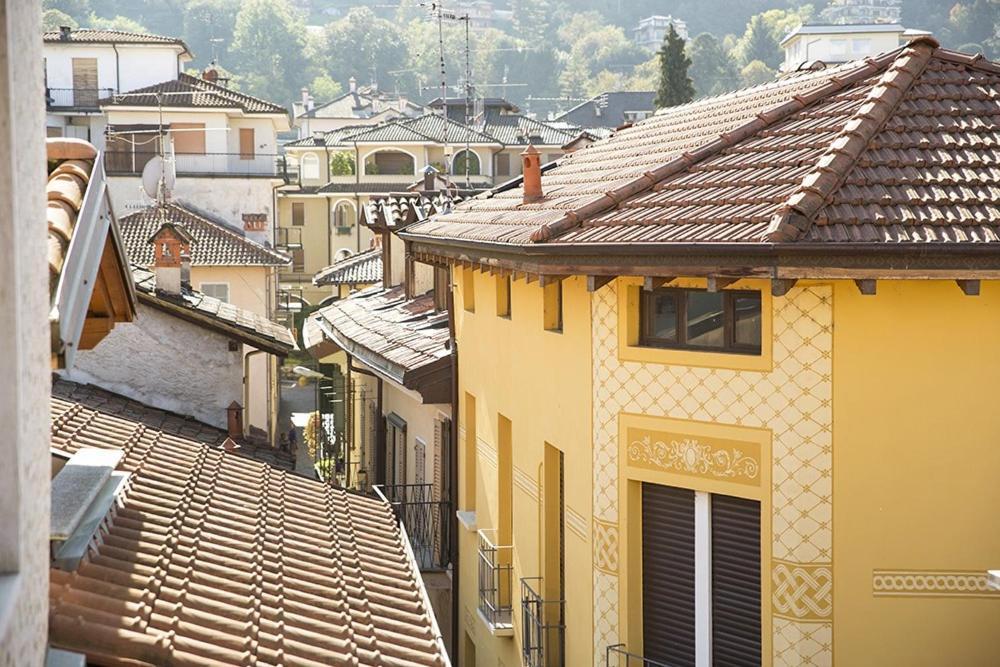 Primavera Stresa Esterno foto